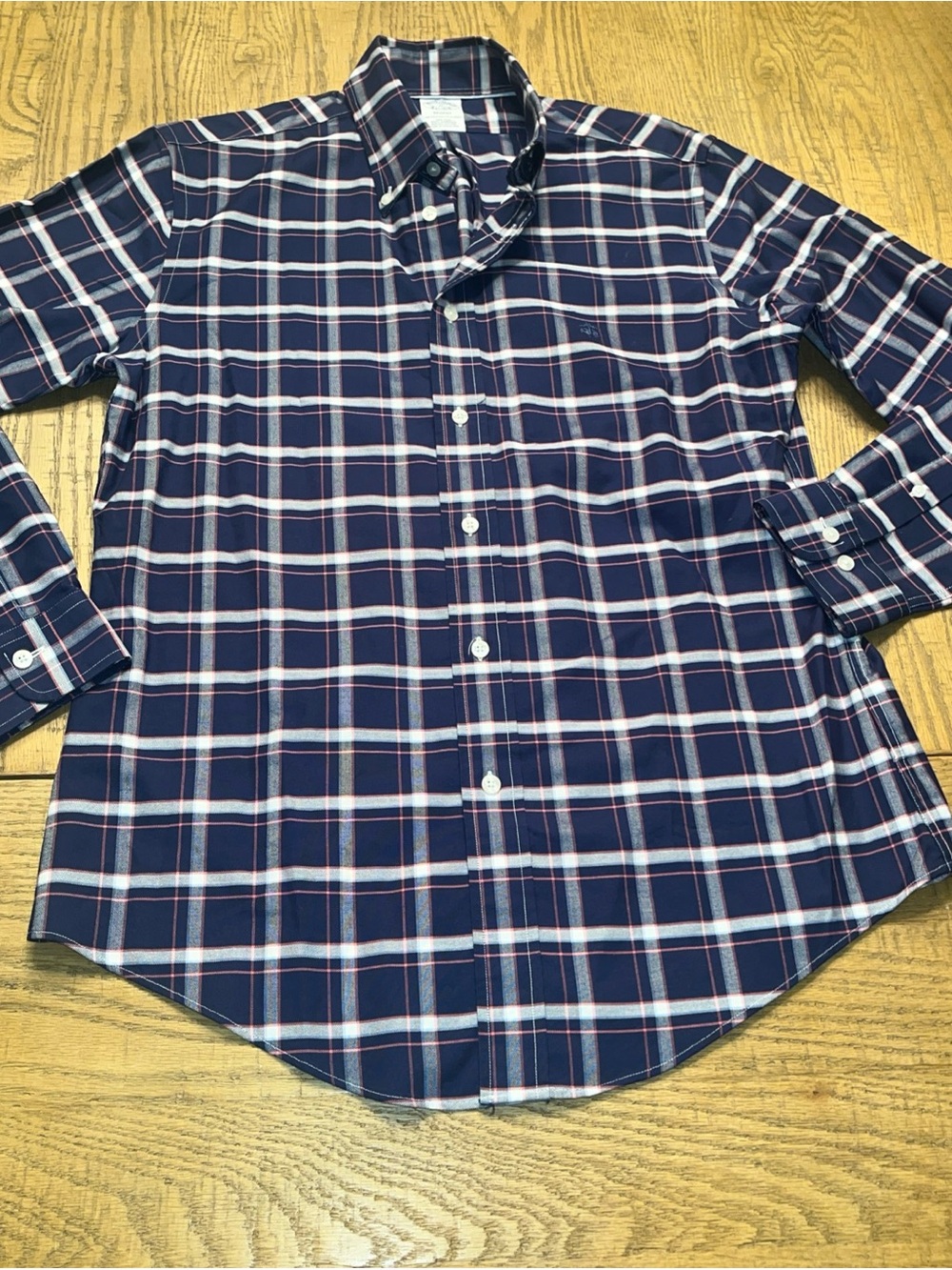 Brooks Brothers Regent Men’s Medium Button Down Shirt Blue Cotton Plaid